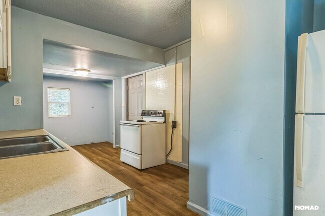 Foto del edificio - Charming 2BR House in Fort Valley