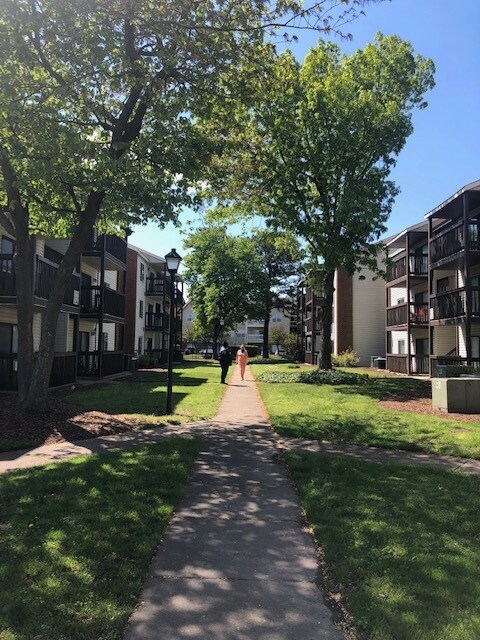 Foto del edificio - 22 Wells Ct