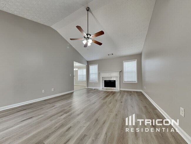 Foto del edificio - 25 Dews Trail