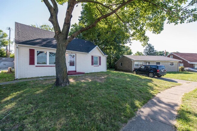 Building Photo - 511 Erie Rd