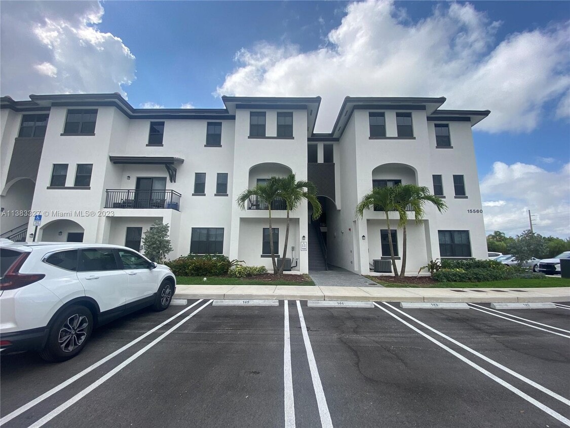 15560 SW 136th St Unit 107, Miami, FL 33196 Condo for Rent in Miami