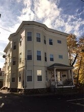 Building Photo - 83 Maple St