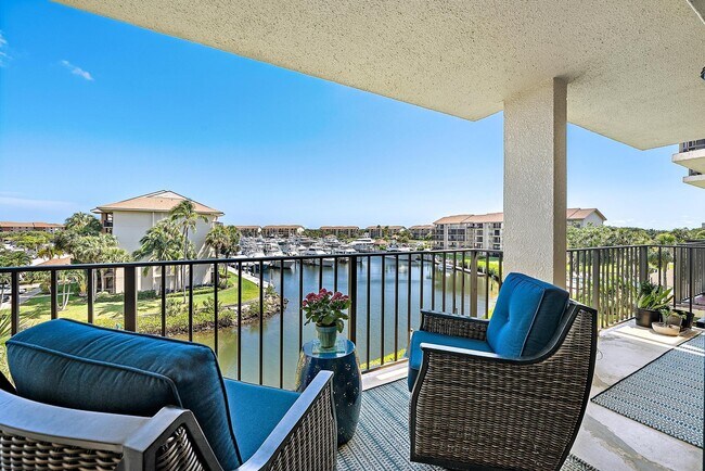 Building Photo - 1101 Seafarer Cir
