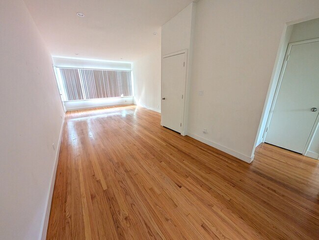 Foto del edificio - 1514 Orange Grove Ave