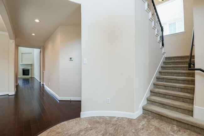 Foto del edificio - 4606 Sky Harbor Ct