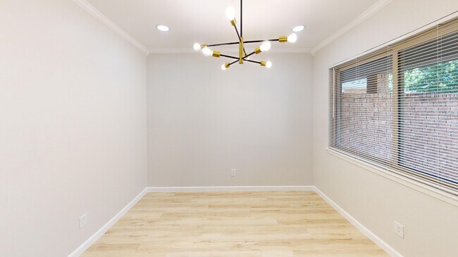 Foto del edificio - 5409 Ledgestone Dr