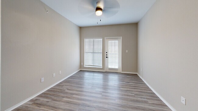 Interior Photo - Red Stone Ranch