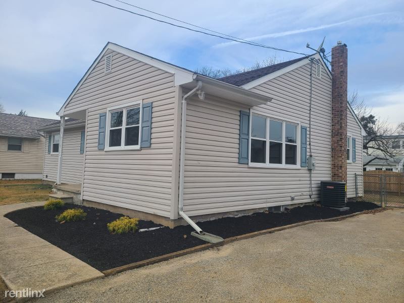 Primary Photo - 3 br, 1 bath House - 6 Cambridge Ave