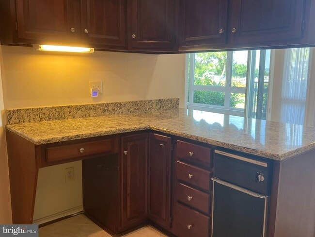 Building Photo - 110 Oyster Cove Dr