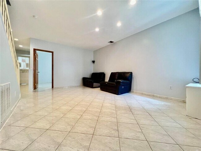 Building Photo - 1842 66th St