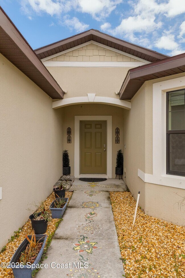 Building Photo - 1357 Mineral Lp Dr NW
