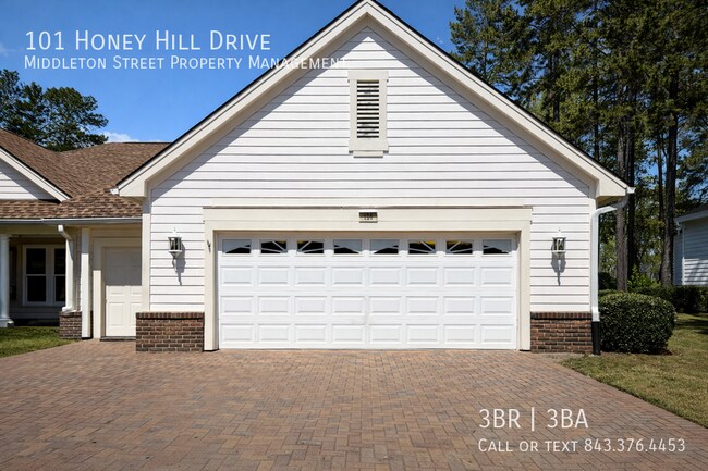 Foto del edificio - 101 Honey Hill Dr