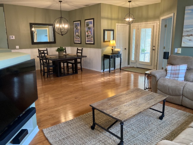 Foto del edificio - 1159 Millbrook Cir