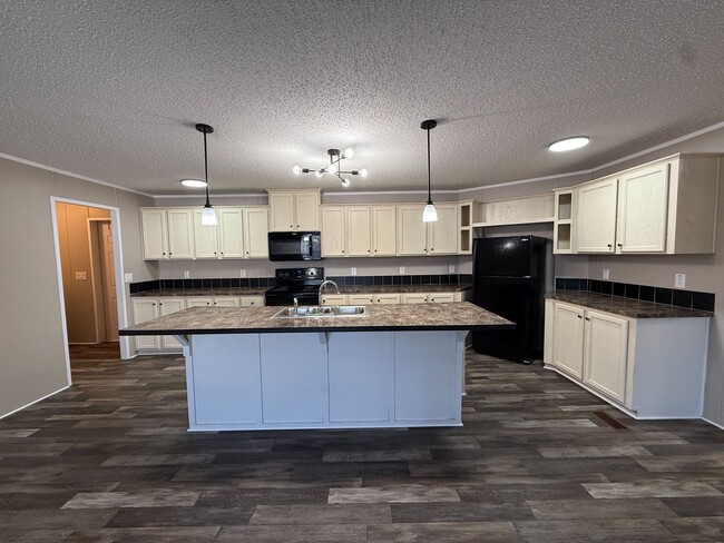 Foto del edificio - 12457 St Michel Ave