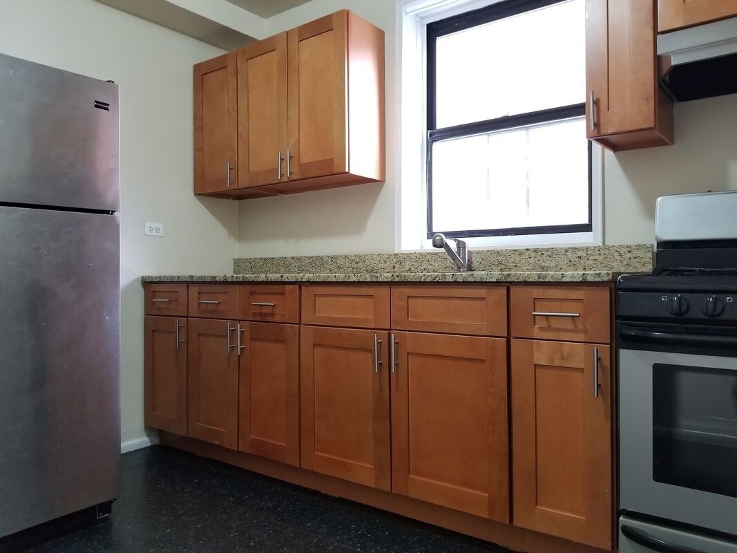 Foto principal - 550 E 21st St