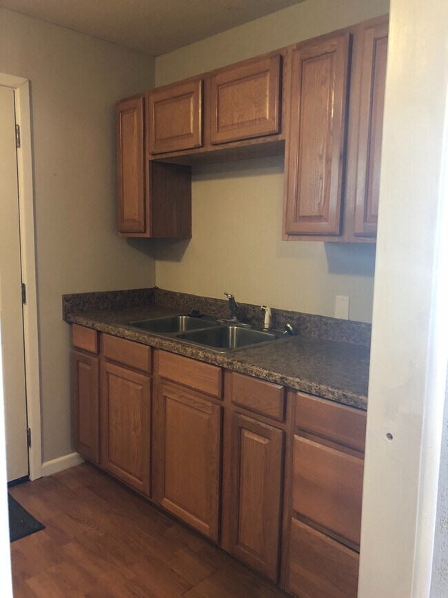 Foto del edificio - Adorable One bedrom efficiency in SUNSET T...