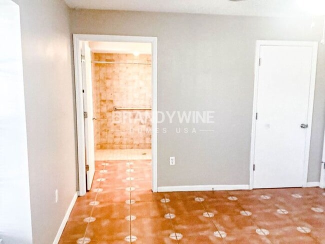 Foto del edificio - Charming and Beautiful 3BR with Sun Room!!...