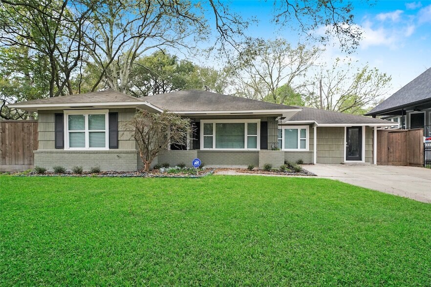 Photo - 1229 Timbergrove Lane Unit