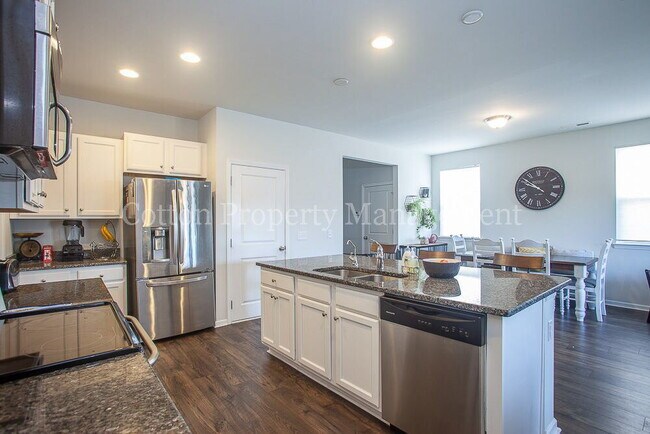 Foto del edificio - 142 Presley Ln