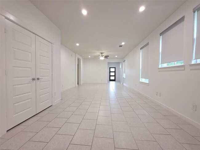 Foto del edificio - 40732 Guillemont Ln