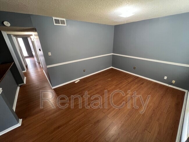 Building Photo - 2835 Los Gatos Ct