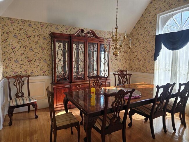 Building Photo - 2386 Muirfield Way