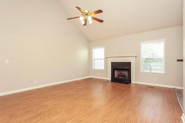 Building Photo - 314 Kirtley Ct