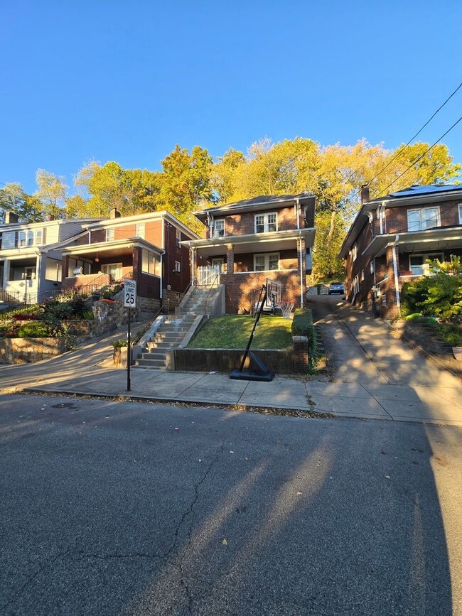 Building Photo - sta6523