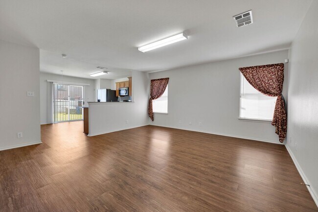 Building Photo - Beautiful Rental Home located in NE San An...