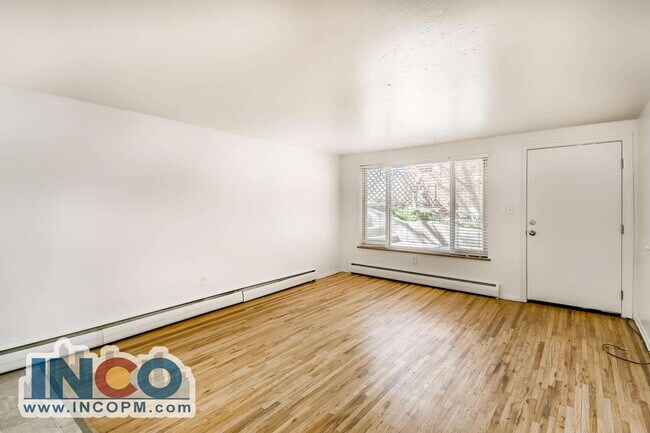 Building Photo - 5560 S Sherman St