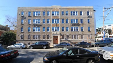 Camelot Apartments photo'