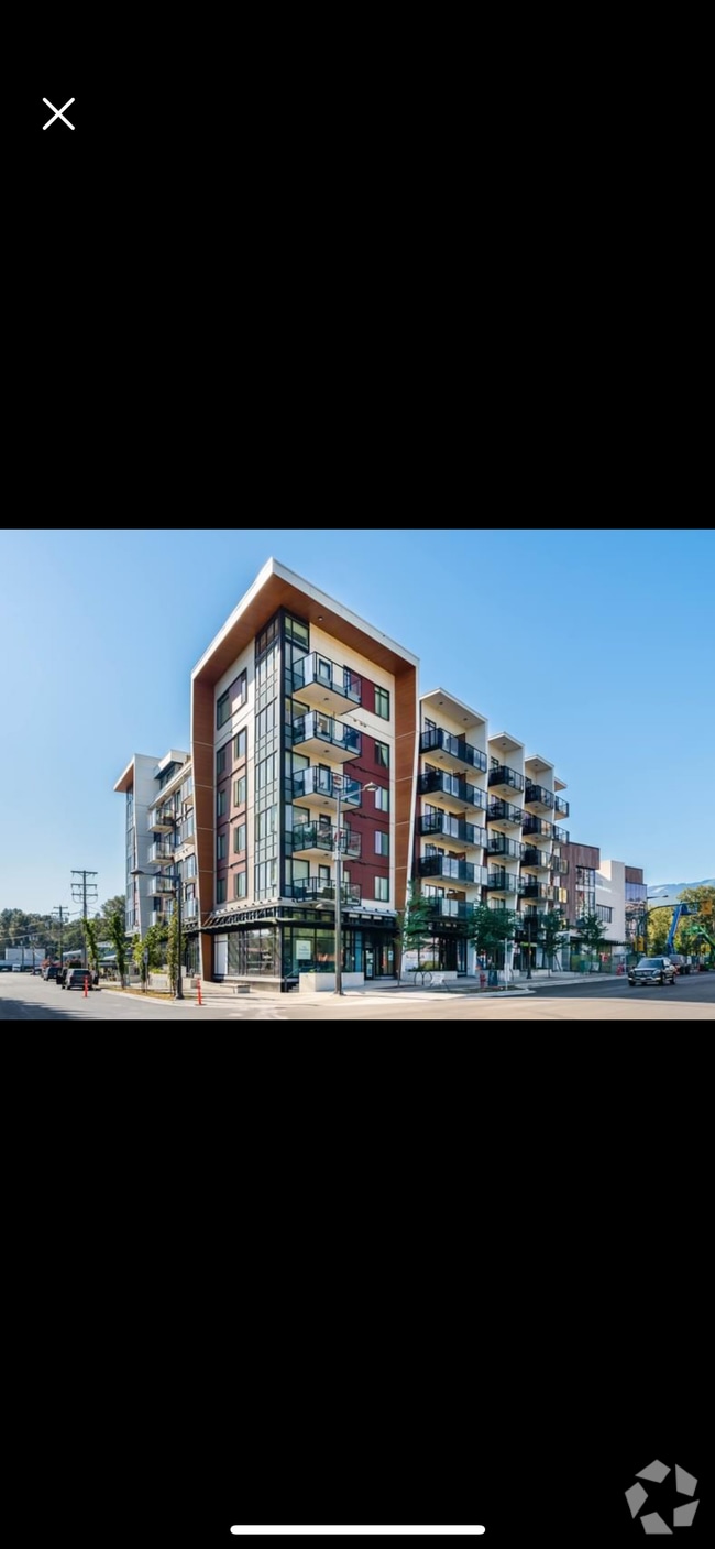 Building Photo - 1496 Charlotte Rd