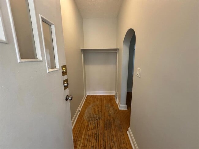 Photo du bâtiment - 797 Simcoe St