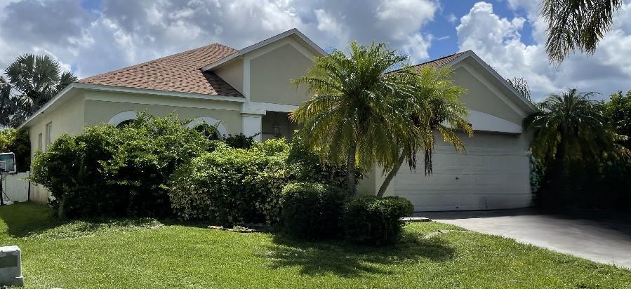 Foto principal - 4.0 bedroom in Trinity Florida 34655
