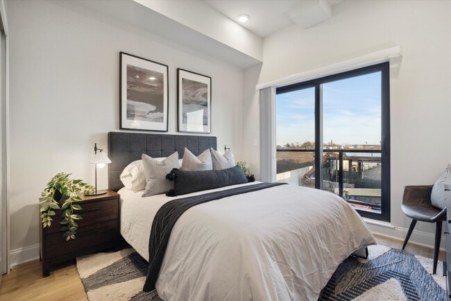 Foto del edificio - 2701 Tulip St