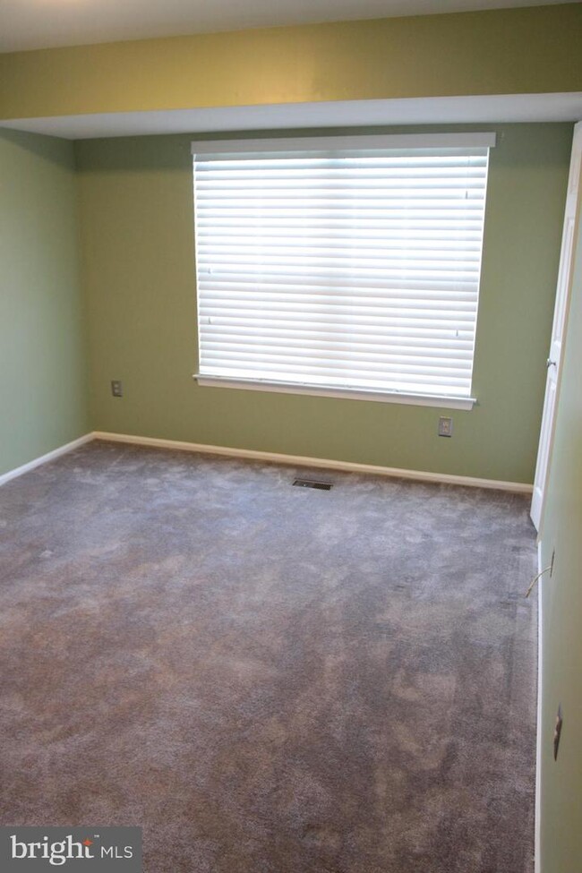Building Photo - 4773 Leyden Way