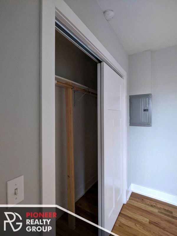Foto del edificio - 4546 N Damen Ave