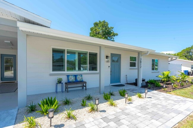 Building Photo - 2812 Seaspray St