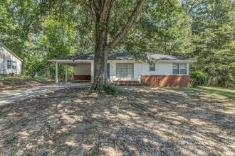 Building Photo - 800 Lydgate Rd