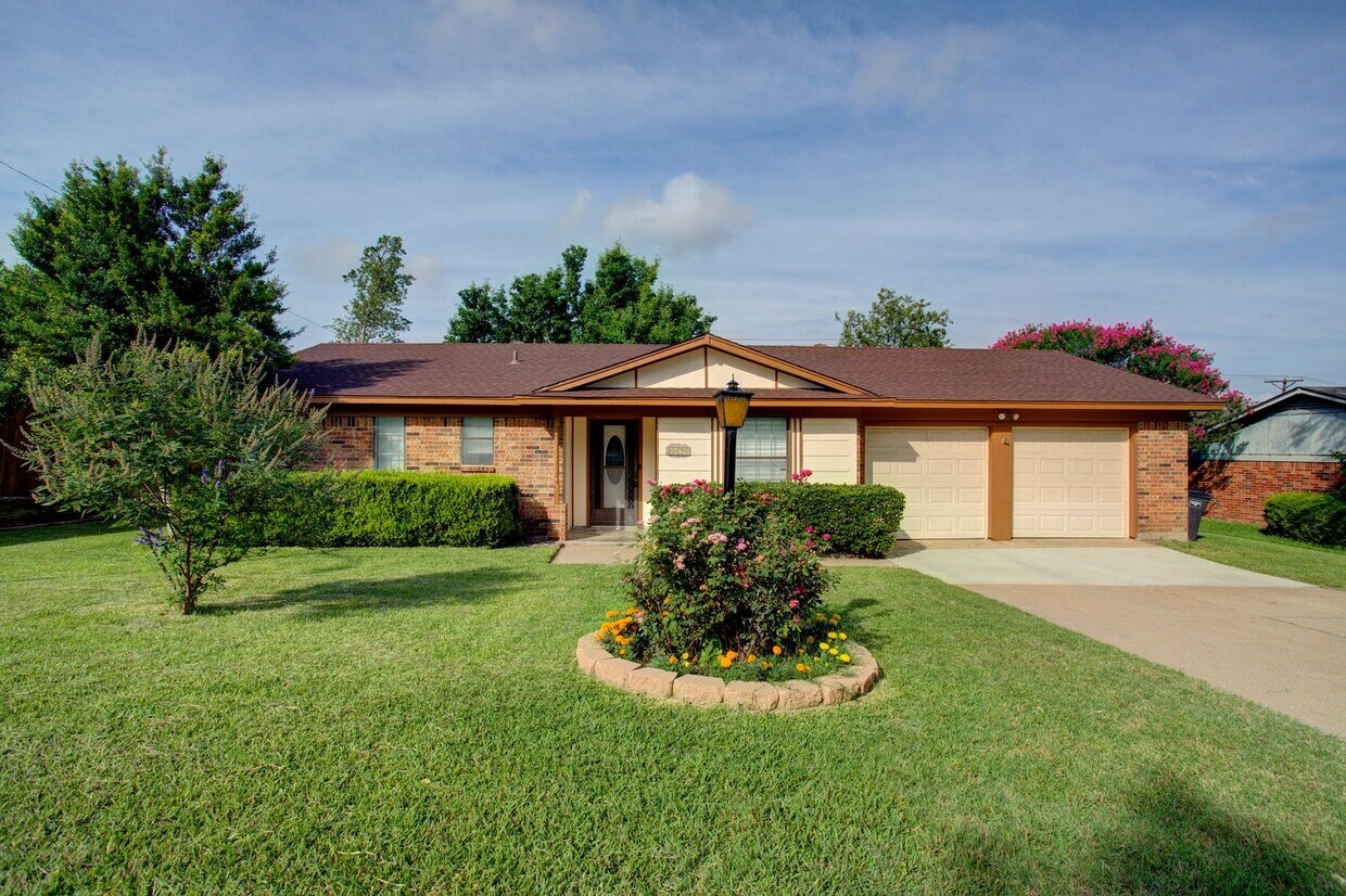 Foto principal - Half Off 3rd Month’s Rent – Move-In Specia...