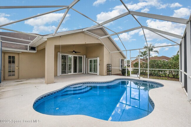 Foto del edificio - 776 Carriage Hill Rd