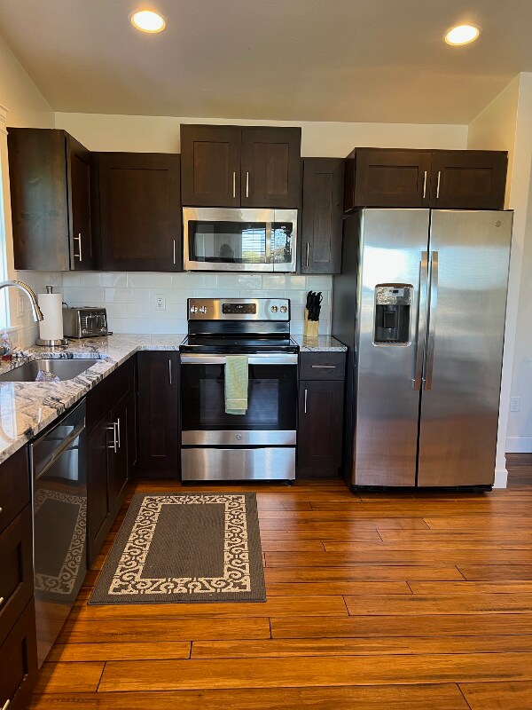 Foto principal - 1538 Cobb Hill Rd
