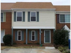 Building Photo - 1441 Canadian Ct