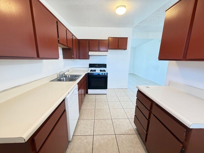 Foto del edificio - 2 bedroom