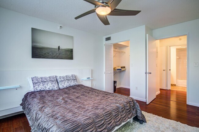 Building Photo - 157 Yacht Club Way