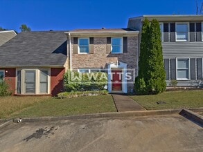 Building Photo - 4776 Cheshire Cir