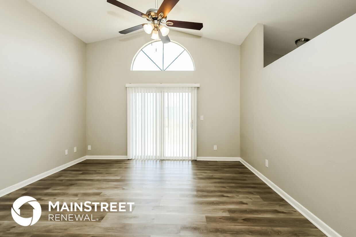 Foto principal - 2821 NW 2nd St