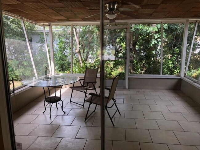 Foto del edificio - 1716 Scott St