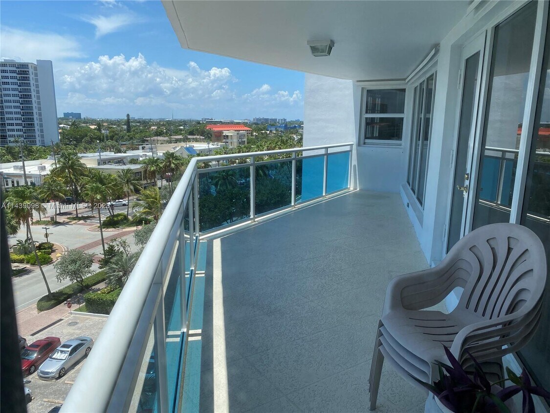 Foto principal - 3430 Galt Ocean Dr
