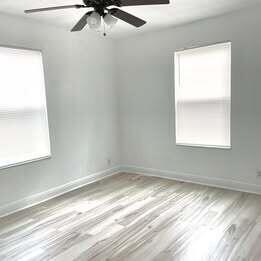Foto del edificio - 905-907 SW 11th Ave
